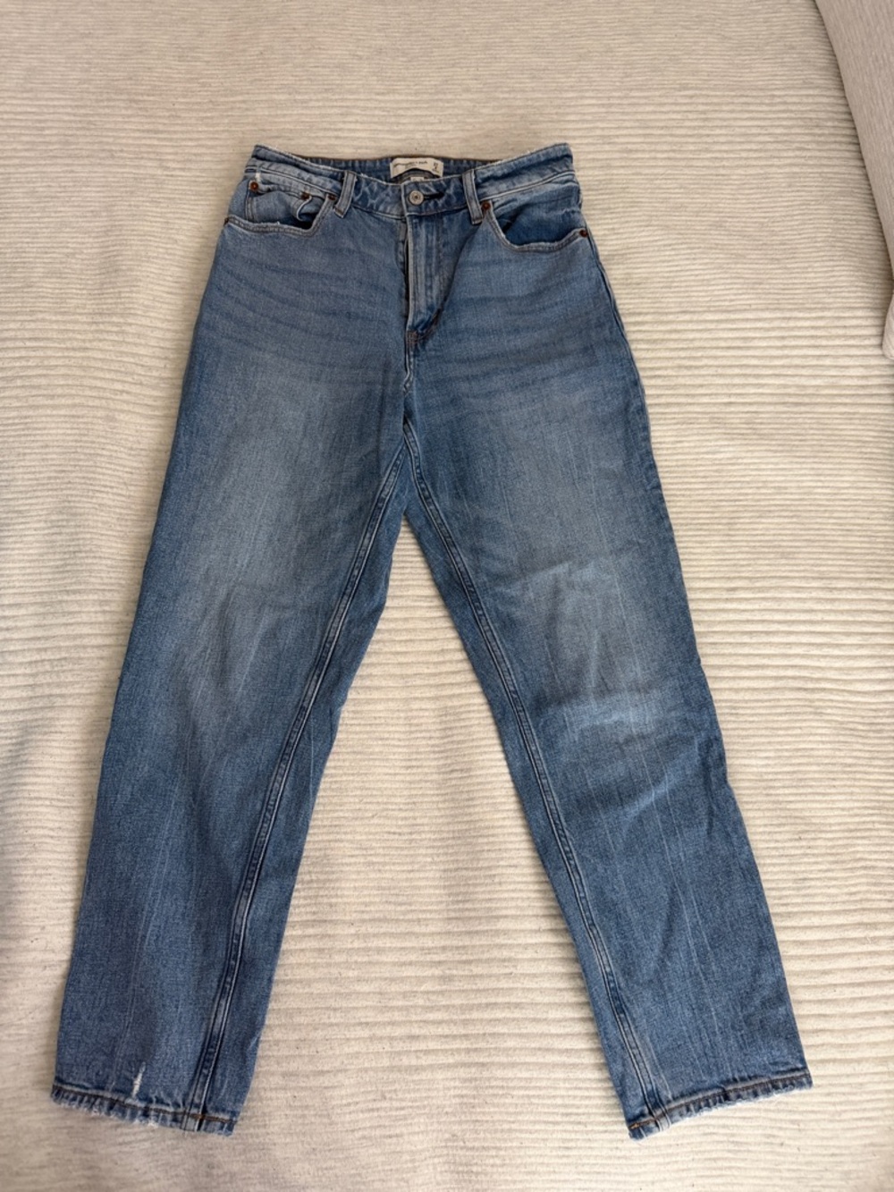 Abercrombie & Fitch curve love Mom jeans